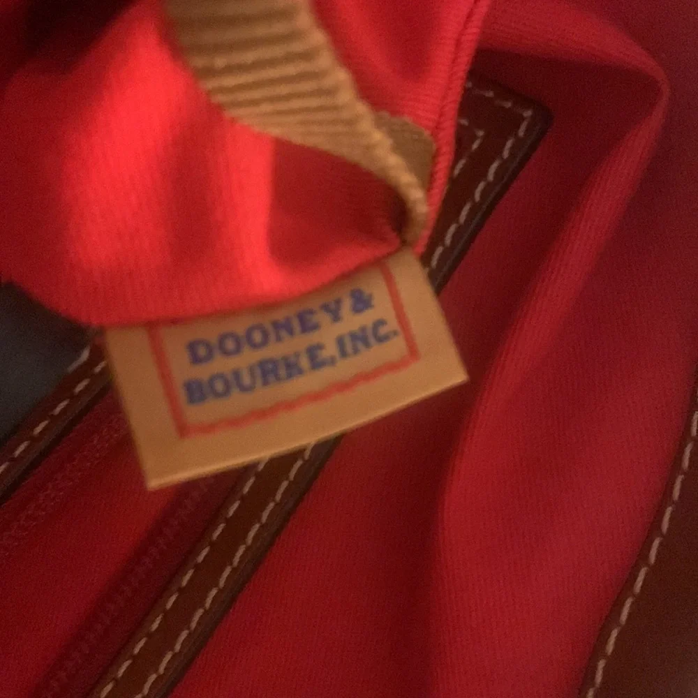 NEW Dooney & Bourke leather logo lock shoulder bag - Picture 8 of 11